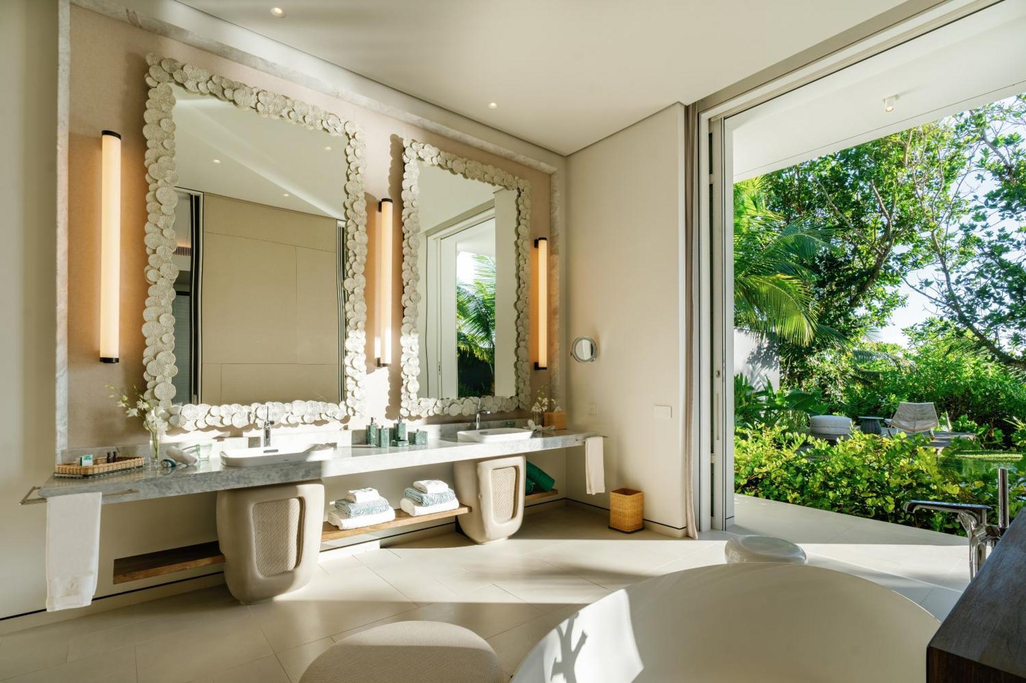 Готель Cheval Blanc Seychelles Takamaka Екстер'єр фото